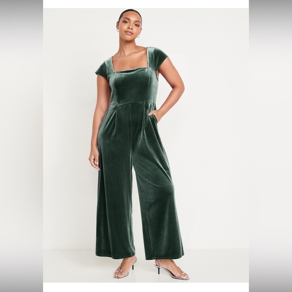 NEW Old Navy 520167 Fit and Flare Velvet Jumpsuit 3X Dark Green Open Back NWT - Picture 12 of 13
